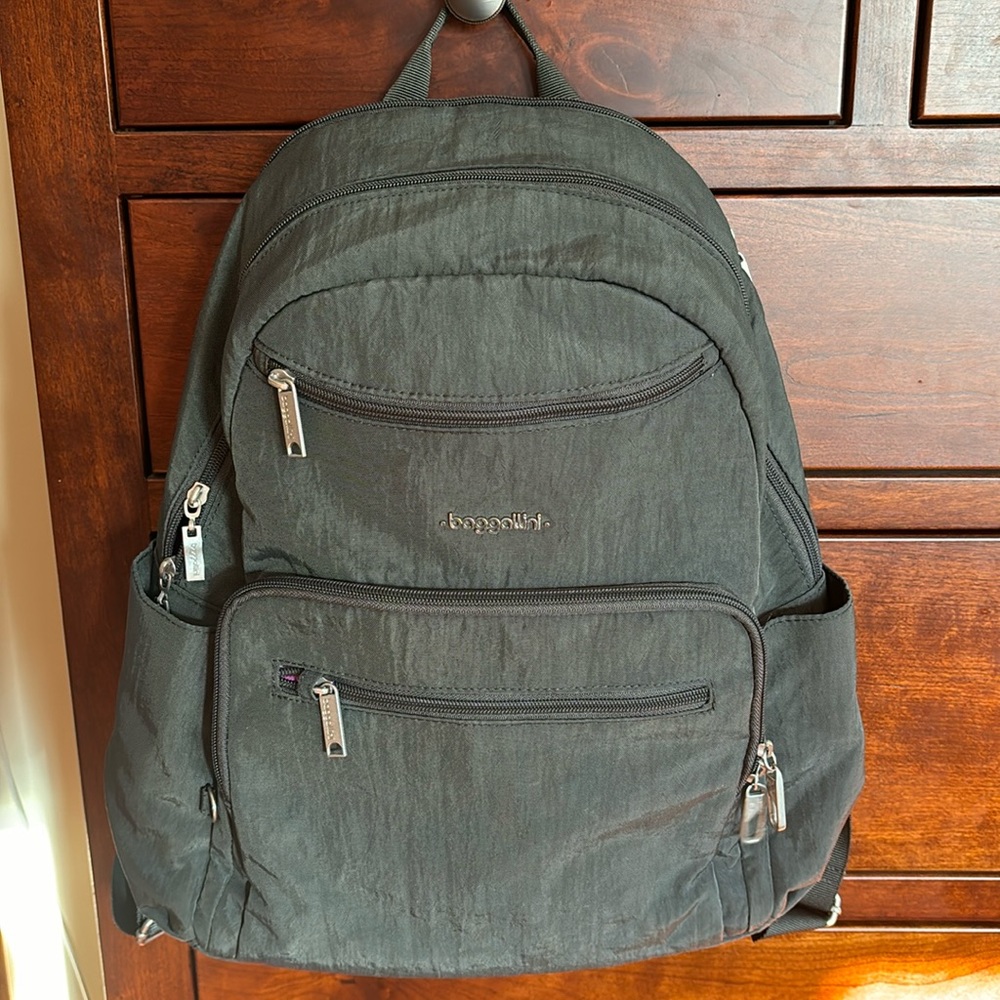 Bagallini backpack gray